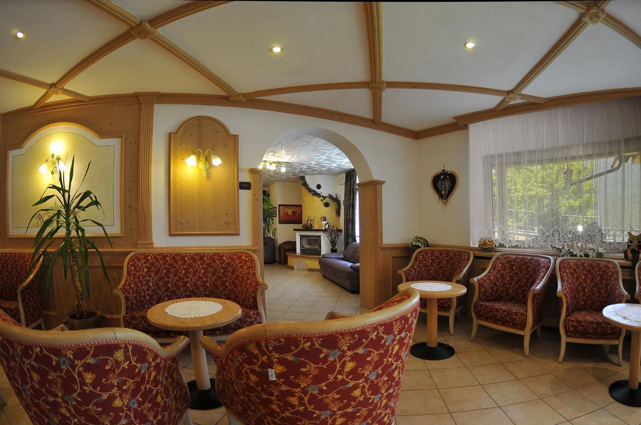 Hotel Piancastello Andalo Extérieur photo